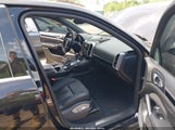 Porsche Cayenne WP1AA2A29GLA10546 photo