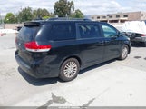 Toyota Sienna Xle V6 5TDYK3DC5BS003947 снимка