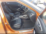 Hyundai Veloster Flex KMHTC6AD3FU223400 photo