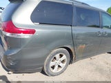Toyota Sienna Le V6 5TDKK3DC6BS101763 снимка