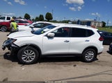 Nissan Rogue Sv KNMAT2MT0HP560423 photo