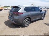 Nissan Rogue Sv Fwd 5N1AT3BA3MC722307 fotografie