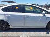 Toyota Prius Five/Four/Three/Three Se/Two JTDKN3DU8D1730294 снимка