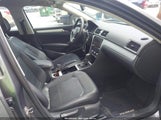 Volkswagen Passat 2.5L Se 1VWBP7A34CC049725 снимка