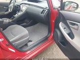 Toyota Prius Three JTDKN3DU6E1752070 fotografie