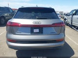 Audi E-Tron Premium Plus Quattro WA1LAAGE2NB009838 снимка