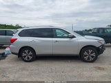 Nissan Pathfinder S 5N1DR2MM3JC627206 fotografie
