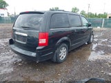 Chrysler Town & Country Touring 2A8HR54P58R729831 fotografie