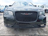 Chrysler 300 S 2C3CCABG2NH158738 photo