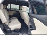 Chevrolet Traverse Fwd Ls 1GNERFKW8NJ139429 photo