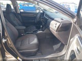 Toyota Corolla Le 5YFBURHE2HP636325 fotografie