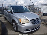Chrysler Town & Country Touring-L 2A4RR8DG9BR676758 fotografie