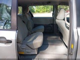 Toyota Sienna L V6 7 Passenger 5TDZK3DC6ES499429 fotografie