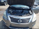 Nissan Altima 2.5 S 1N4AL3AP7FN909900 photo