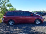 Toyota Sienna Le 8 Passenger 5TDKZ3DC0HS822665 снимка