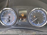 Toyota Corolla Le 2T1BURHE5JC057948 fotografie