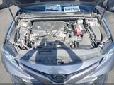 Toyota Camry Le 4T1B11HK9KU186193 photo