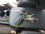 Toyota Matrix 2T1KR32E57C674914 photo