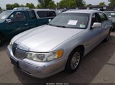 Lincoln Town Car Signature 1LNHM82W82Y605567 fotografie