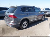 Volkswagen Tiguan 2.0T Se/2.0T Sel 3VV2B7AX7JM169794 photo