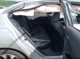 Honda Accord Hybrid Touring 1HGCR6F76EA010805 fotografie
