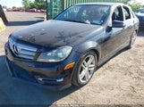 Mercedes-Benz C 300 Sport 4Matic WDDGF8AB0DR296981 fotografie