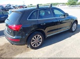 Audi Q5 2.0T Premium WA1LFAFP2FA081425 снимка