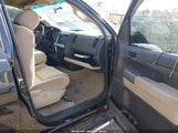 Toyota Tundra Grade 4.6L V8 5TFRM5F17BX022077 снимка