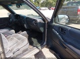 Chevrolet S-10 Ls 1GCCS19W318101184 снимка