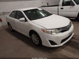 Toyota Camry Le 4T4BF1FK6DR306173 снимка