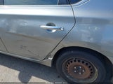 Nissan Sentra Sv 3N1AB7AP1EY233968 fotografie
