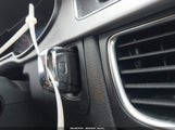 Audi A4 2.0T Premium WAUAFAFLXEN040474 снимка
