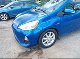 Toyota Prius C Three JTDKDTB34D1055718 photo