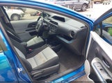 Toyota Prius C Three JTDKDTB34D1055718 photo