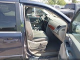 Chrysler Town & Country Touring 2A8HR54P78R695858 fotografie