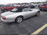 Jaguar Xk8 SAJGX2046XC034043 photo