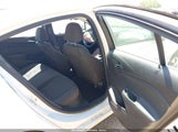 Chevrolet Cruze Ls Auto 1G1BC5SM1J7218382 photo