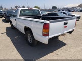 Chevrolet Silverado 1GCEC14W0YE326686 photo