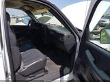 Chevrolet Silverado 1GCEC14W0YE326686 photo