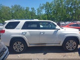 Toyota 4Runner Limited V6 JTEBU5JR9A5017709 photo