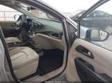 Chrysler Voyager Lxi 2C4RC1DG1MR520523 снимка