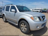 Nissan Pathfinder Le/S/Silver/Sv 5N1AR1NBXCC618760 photo