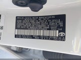Toyota Corolla Le 5YFBURHE3JP759024 снимка
