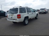 Jeep Grand Cherokee Laredo 1J4GZ48S1WC272964 fotografie