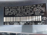 Toyota Corolla Le JTDEPMAE5NJ197607 снимка