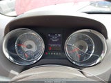 Chrysler Town & Country Touring 2C4RC1BG4DR734795 fotografie