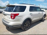 Ford Explorer Platinum 1FM5K8HT4JGB64921 photo