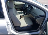 Ford Focus Se 1FADP3F27HL322447 photo