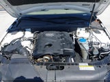 Audi A4 2.0T Premium WAUAFAFL3BN039727 снимка