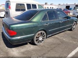 Mercedes-Benz E 320 WDBJF55F0TJ018010 photo